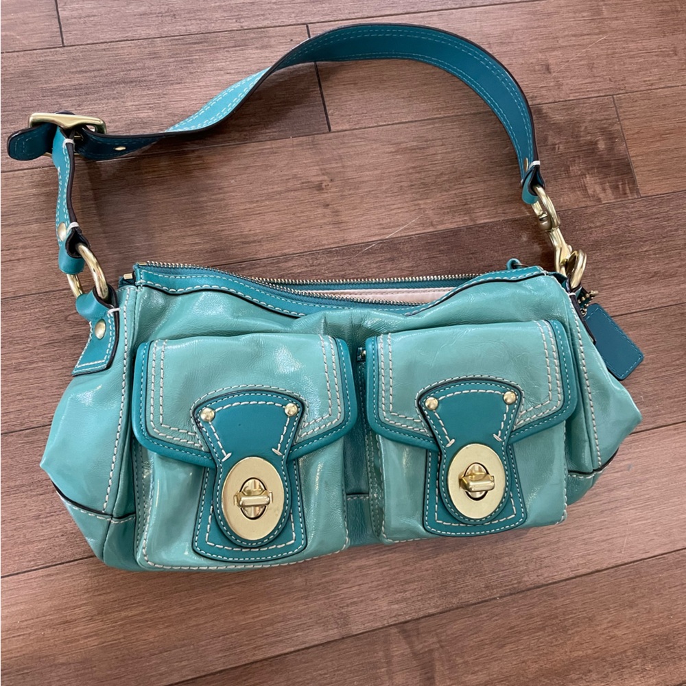 Coach shoulder bag